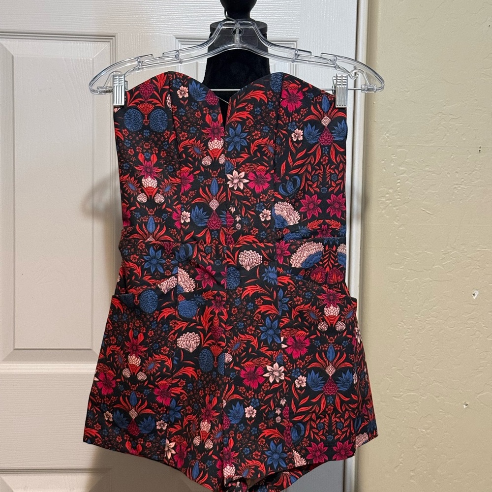 Super Cute Floral Strapless Women Romper